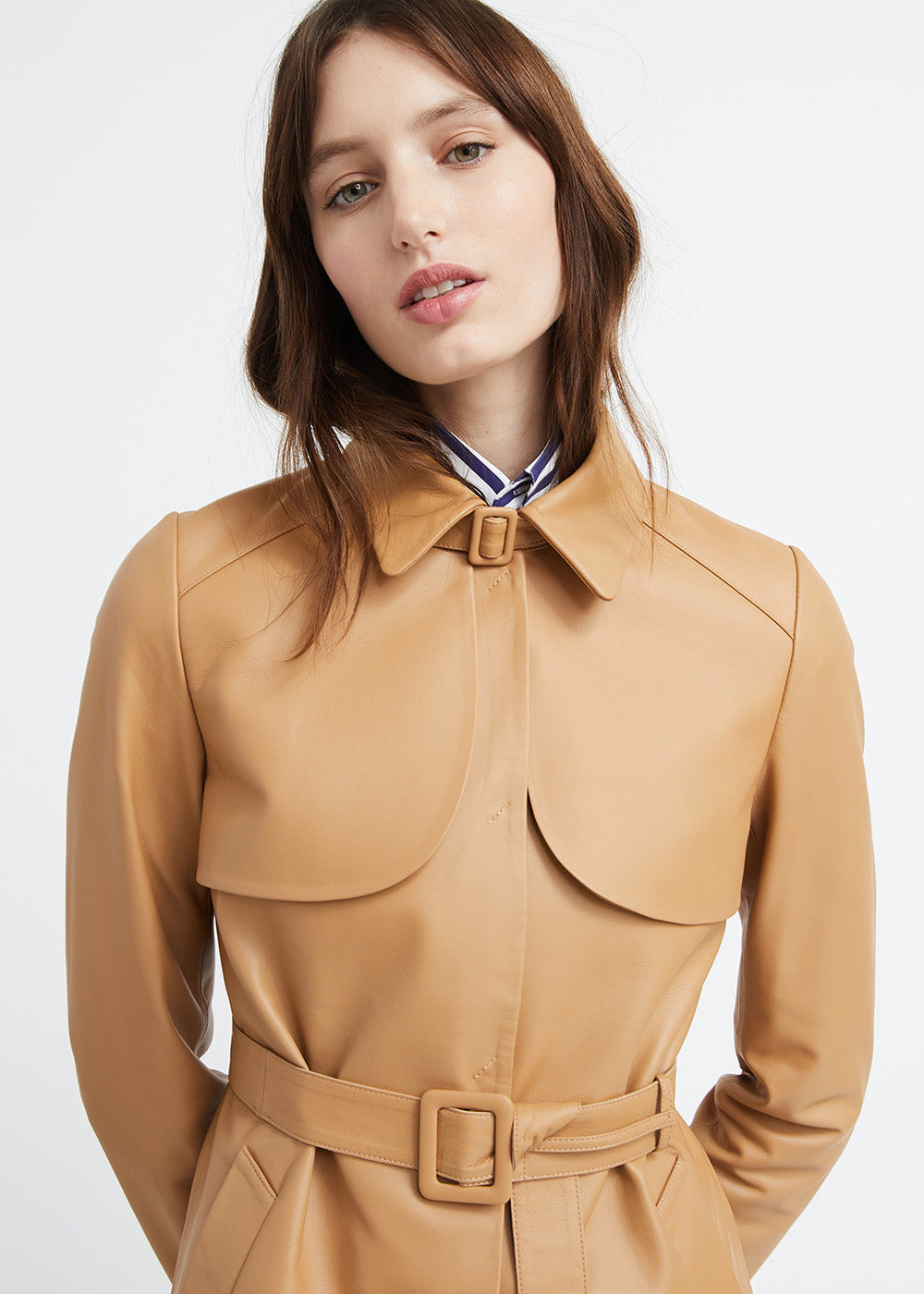 Trench en cuir beige