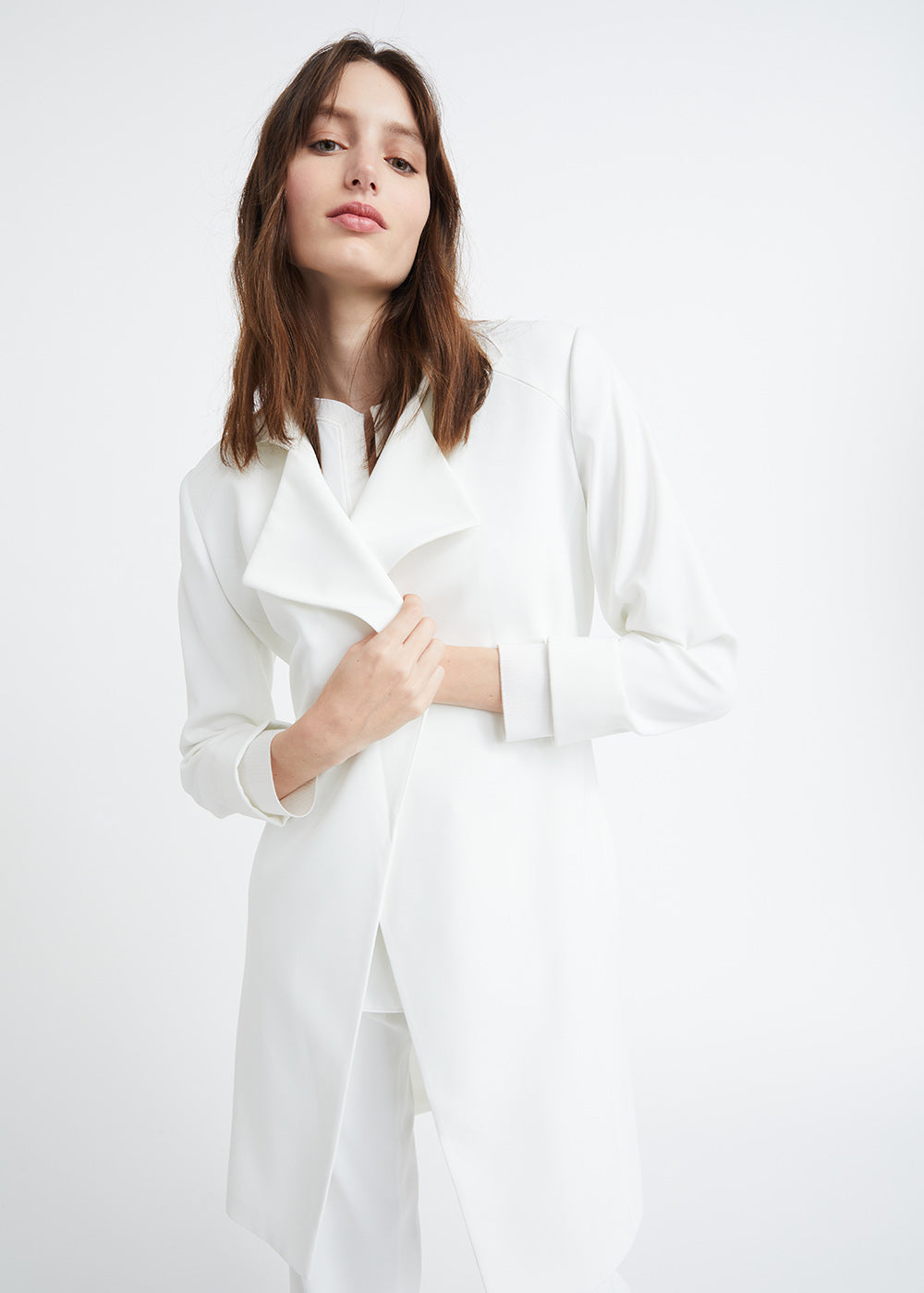 Manteau blanc avec détails bord-côtes