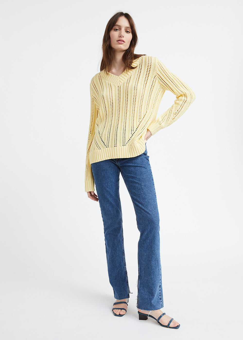 Pull jaune en coton ajouré