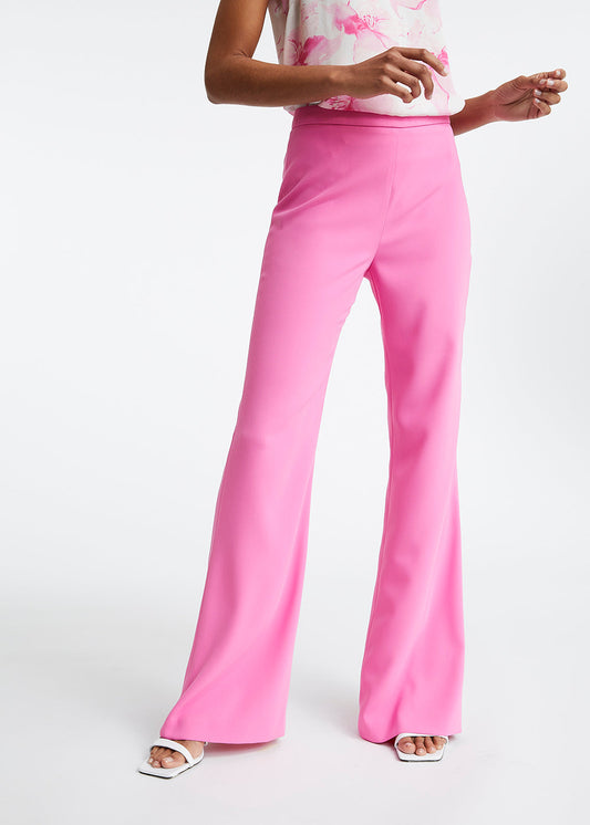 Pantalon fushia à jambes larges
