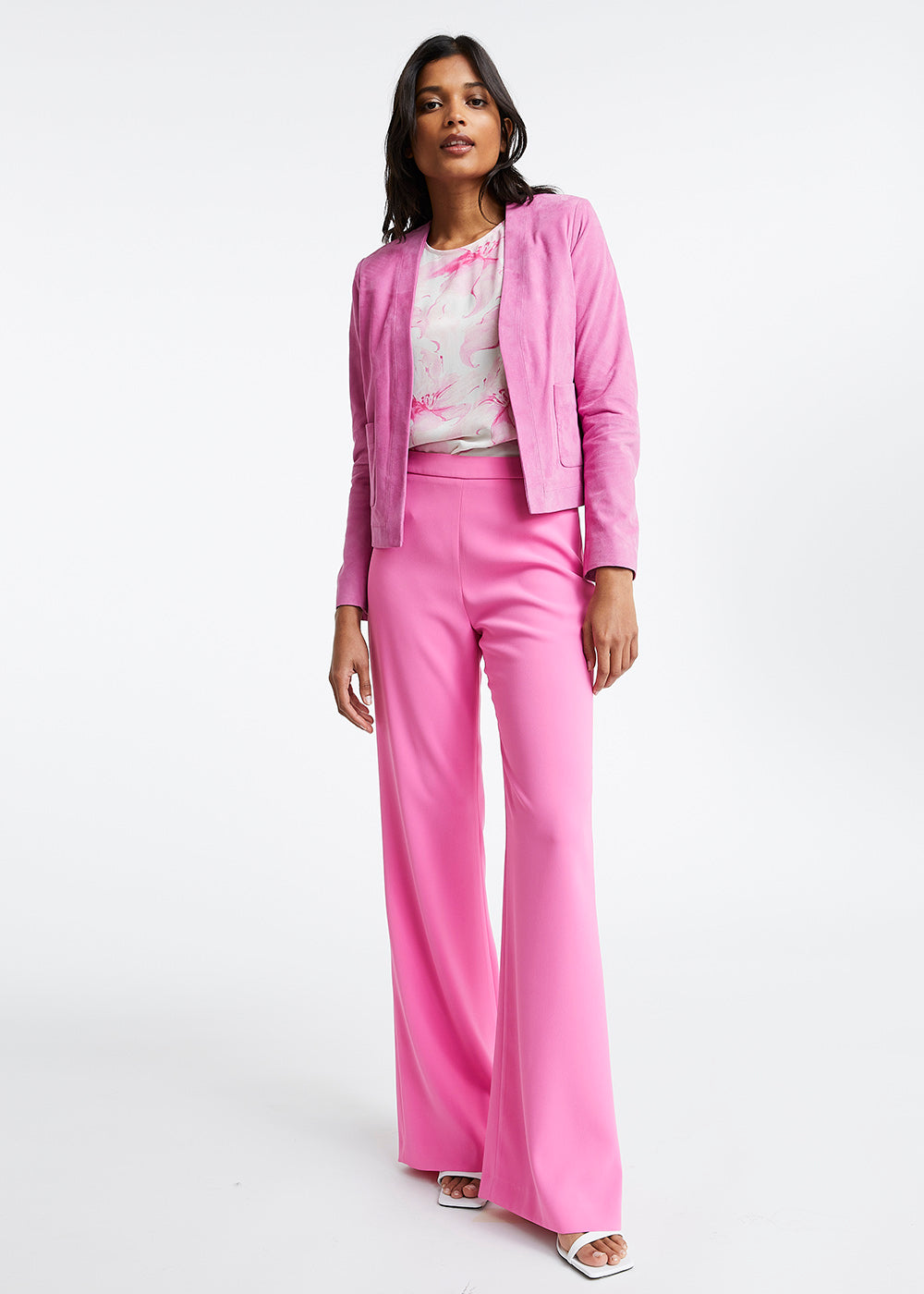 Veste courte en daim fushia