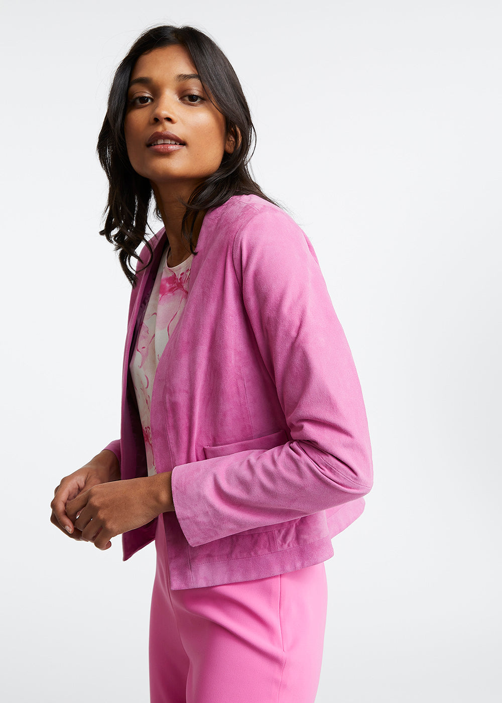 Veste courte en daim fushia