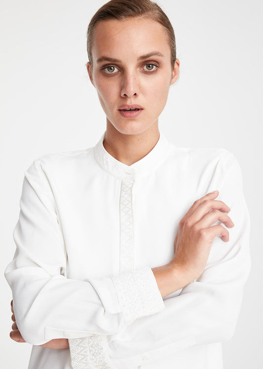 Embroidered shirt