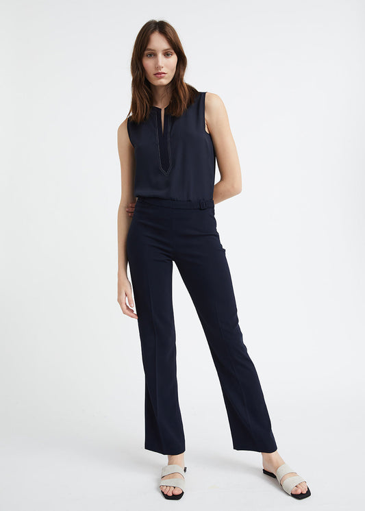 Navy trousers with marked pleats