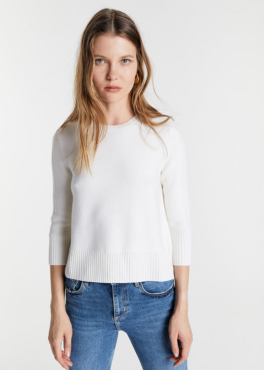 WHITE WOOL SHORT SWEATER