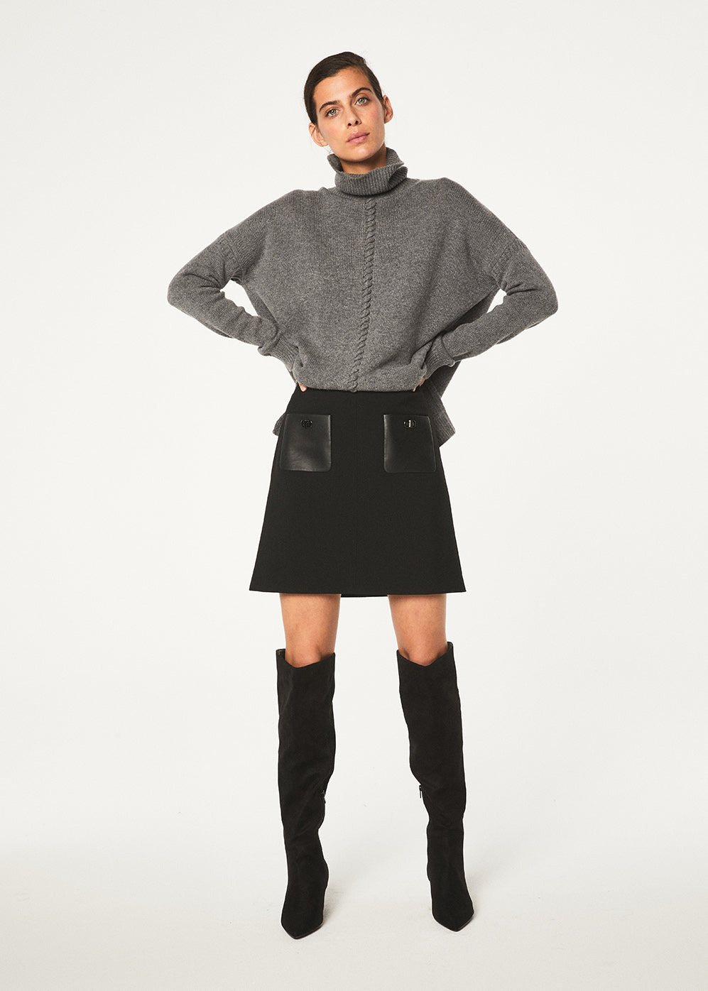 Black skirt with patch pockets
