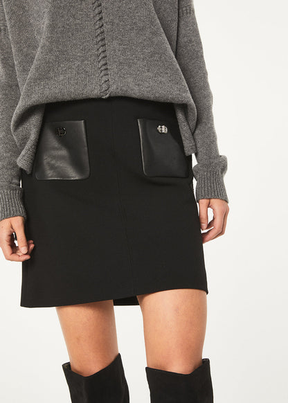 Black skirt with patch pockets